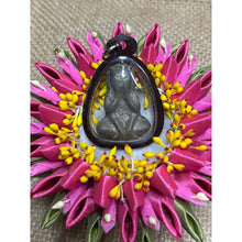 โหลดรูปภาพลงในเครื่องมือใช้ดูของ Gallery Thai Amulet Luang Pu Nak Wat Huay Jarak, Beautiful Antique Metal Pie