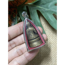 โหลดรูปภาพลงในเครื่องมือใช้ดูของ Gallery Thai Amulet For Personal Safety And Protection Against Surrounding Dangers