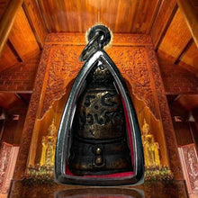 โหลดรูปภาพลงในเครื่องมือใช้ดูของ Gallery Thai Amulet - Phra Kring Pawaret - Cultural Keepsake For Collectors
Thai Amule