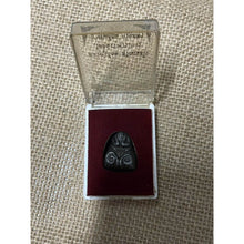 โหลดรูปภาพลงในเครื่องมือใช้ดูของ Gallery Thai Amulet Monk Eiam, Wat Nang Ratchaworawihan, Bangkok