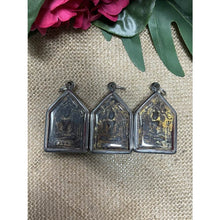 โหลดรูปภาพลงในเครื่องมือใช้ดูของ Gallery Thai Amulet Luang Pu Tim For Love And Popularity Appeal
Thai Amule