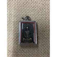 โหลดรูปภาพลงในเครื่องมือใช้ดูของ Gallery Antique Amulet Coin Of Buddhist Monk Deem, Square Peacock Style, 2482, Stainless