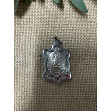 โหลดรูปภาพลงในเครื่องมือใช้ดูของ Gallery Amulet Coin Buddhist Monk From Wat Rai Taeng Thong, Thai Amulet Coll