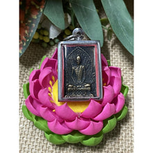 โหลดรูปภาพลงในเครื่องมือใช้ดูของ Gallery Antique Amulet Coin Of Buddhist Monk Deem, Square Peacock Style, 2482, Stainless