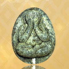 โหลดรูปภาพลงในเครื่องมือใช้ดูของ Gallery Thai Amulet Luang Pu Toh, Wat Pradu Chim Phli, 2521-2523
Thai Amul