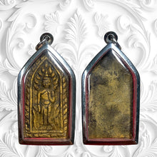 โหลดรูปภาพลงในเครื่องมือใช้ดูของ Gallery Thai Amulet Pendant Buddhist Monk Wat Khositaram Chai Nat
Thai Amu