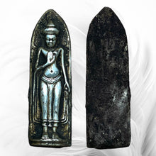 โหลดรูปภาพลงในเครื่องมือใช้ดูของ Gallery Thai Amulet Somdej Style From Wat Krulan Thung Setthi, Kamphaeng Phet