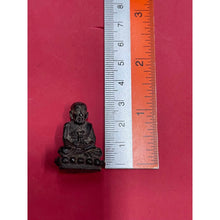 โหลดรูปภาพลงในเครื่องมือใช้ดูของ Gallery Buddhist Monk Inspired Thai Amulet Coin, Cultural Keepsake
Thai Amulet Coin, W