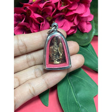 โหลดรูปภาพลงในเครื่องมือใช้ดูของ Gallery Thai Amulet Pendant Necklace Monk Style For Cultural Keepsake