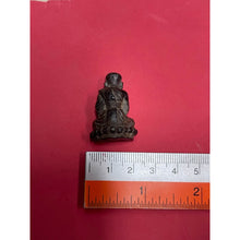 โหลดรูปภาพลงในเครื่องมือใช้ดูของ Gallery Buddhist Monk Inspired Thai Amulet Coin, Cultural Keepsake
Thai Amulet Coin, W