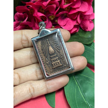 โหลดรูปภาพลงในเครื่องมือใช้ดูของ Gallery Thai Amulet Coin Of Phra That Phanom, Wat Ceremony Edition, Cultural Keepsake
