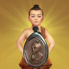โหลดรูปภาพลงในเครื่องมือใช้ดูของ Gallery Thai Amulet Of Wat Jadeey, Child Monk, Cultural Keepsake
Thai Amul
