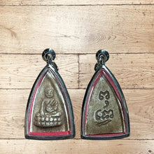 โหลดรูปภาพลงในเครื่องมือใช้ดูของ Gallery Thai Amulet Monk Tim From Wat Sarnath 2516 Edition