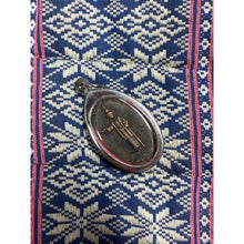 โหลดรูปภาพลงในเครื่องมือใช้ดูของ Gallery Thai Amulet Pendant Coin Buddhist Monk Wat Botataung Myanmar