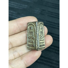 โหลดรูปภาพลงในเครื่องมือใช้ดูของ Gallery Thai Amulet Somdej Style Three Faces Lead Alloy Collectible Cultural Keepsake