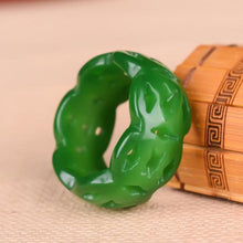 โหลดรูปภาพลงในเครื่องมือใช้ดูของ Gallery 100% Natural Green Jade Carved Ring for Men, Certified Jadeite Gift for Mom