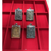 โหลดรูปภาพลงในเครื่องมือใช้ดูของ Gallery Thai Amulet Somdej Style Guanyin Wat Rakhang Cultural Keepsake
Tha