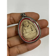 โหลดรูปภาพลงในเครื่องมือใช้ดูของ Gallery Thai Amulet Of Abundance Buddhist Monk - Cultural Keepsake
Somdej