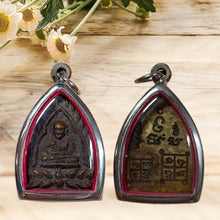 โหลดรูปภาพลงในเครื่องมือใช้ดูของ Gallery Buddhist Monk Inspired Thai Amulet Coin Wat Bang Klan Phichit Stainless Frame