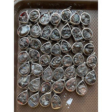 โหลดรูปภาพลงในเครื่องมือใช้ดูของ Gallery Iron Crystal 7-Color Amulet with Finished Frame - Thai Buddhist Collectible Amul