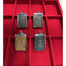 โหลดรูปภาพลงในเครื่องมือใช้ดูของ Gallery Thai Amulet Somdej Style Guanyin Wat Rakhang Cultural Keepsake
Tha