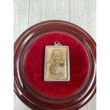 โหลดรูปภาพลงในเครื่องมือใช้ดูของ Gallery Thai Amulet Luang Pu Maan For Meditation Practice
Somdej Style Tha