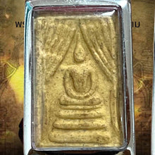 โหลดรูปภาพลงในเครื่องมือใช้ดูของ Gallery Thai Amulet Buddhist Monk From Wat Khositaram, Collectible Piece
S