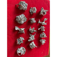 โหลดรูปภาพลงในเครื่องมือใช้ดูของ Gallery Genuine Thai Amulet Coin From Nakhon Si Thammarat Cave Ceremony
Thai Amulet Co
