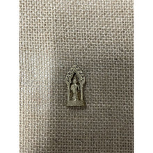 โหลดรูปภาพลงในเครื่องมือใช้ดูของ Gallery Thai Amulet Of Nirantarai, Brass, Somdej Phra Yannasangworn, 2004 Ed