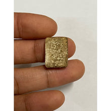 โหลดรูปภาพลงในเครื่องมือใช้ดูของ Gallery Thai Amulet Wat Pak Nam Somdej Style Edition Cultural Keepsake
Thai Amulet Coi