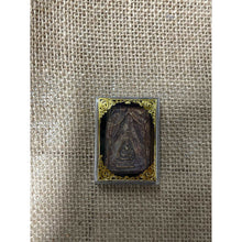 โหลดรูปภาพลงในเครื่องมือใช้ดูของ Gallery Thai Amulet Somdej Style Wat Raphang Photitaram Bangkok Collectible
Thai Amule