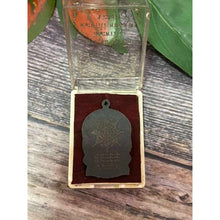 โหลดรูปภาพลงในเครื่องมือใช้ดูของ Gallery Amulet Coin Buddhist Monk Tim Isirikho Wat Lahanrai With Original Bo