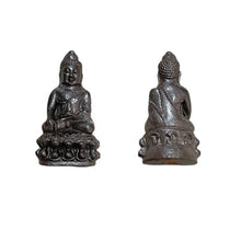 โหลดรูปภาพลงในเครื่องมือใช้ดูของ Gallery Thai Amulet Of Pra Kring Phares In Blackened Brass, Wat Ceremony Edition