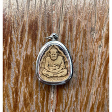 โหลดรูปภาพลงในเครื่องมือใช้ดูของ Gallery Thai Amulet Coin Buddhist Monk Wat Chang Hai Metal Edition Cultural