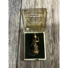 โหลดรูปภาพลงในเครื่องมือใช้ดูของ Gallery Thai Amulet Buddhist Monk From Wat Sri Uthumphon Collectible Piece
