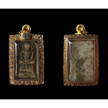 โหลดรูปภาพลงในเครื่องมือใช้ดูของ Gallery Thai Amulet Somdej Style Wat Rakhang Gold Micron Frame Collectible Piece