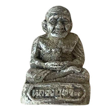 โหลดรูปภาพลงในเครื่องมือใช้ดูของ Gallery Thai Amulet Luang Pu Toad, Cultural Keepsake
Somdej Style Thai Amu