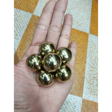 โหลดรูปภาพลงในเครื่องมือใช้ดูของ Gallery Thai Amulet Mineral Magnet, 2.5 Cm, Cultural Keepsake 
Thai Amulet Mineral Magn
