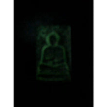 โหลดรูปภาพลงในเครื่องมือใช้ดูของ Gallery Thai Amulet Somdej Style Wat Rakhang Glow In The Dark Pearl Back Edition 
Thai
