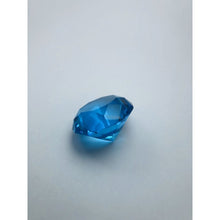 โหลดรูปภาพลงในเครื่องมือใช้ดูของ Gallery Imperial Glass Diamond Cut Design 30Mm - Elegant Decorative Piece
