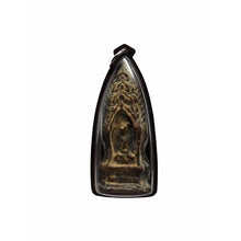 โหลดรูปภาพลงในเครื่องมือใช้ดูของ Gallery Thai Amulet Somdej Style from Wat Luphuri, Red Resin, Framed Collectible
