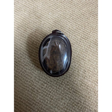 โหลดรูปภาพลงในเครื่องมือใช้ดูของ Gallery Thai Amulet For Wealth And Luck, Cultural Keepsake From Wat Ceremony Edition 
R
