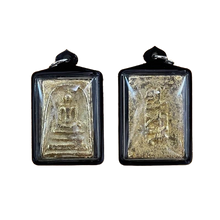 โหลดรูปภาพลงในเครื่องมือใช้ดูของ Gallery Thai Amulet Buddhist Monk Wat Rakhang, Collectible Cultural Keepsake Sacred
