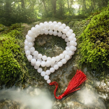 โหลดรูปภาพลงในเครื่องมือใช้ดูของ Gallery White Pearl Bead 10Mm - Thai Buddhist Collectible Amulet 
White Pearl Bead 10Mm
