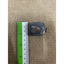 โหลดรูปภาพลงในเครื่องมือใช้ดูของ Gallery Buddhist Monk Inspired Thai Amulet, Wat Bang Khok Nom, Ancient Frame Edition 
T
