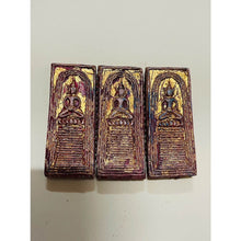 โหลดรูปภาพลงในเครื่องมือใช้ดูของ Gallery Thai Amulet Somdej Style With Gemstone Inlay Wat Phra Kaew Random Selection 
Th
