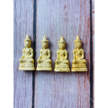 โหลดรูปภาพลงในเครื่องมือใช้ดูของ Gallery Thai Amulet King Jayavarman Vii, Cultural Keepsake
