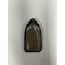 โหลดรูปภาพลงในเครื่องมือใช้ดูของ Gallery Buddhist Monk Inspired Thai Amulet Coin, Wat Kamphaeng Heritage Collectible 
Th
