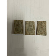 โหลดรูปภาพลงในเครื่องมือใช้ดูของ Gallery Thai Amulet Somdej Style With Gold Leaf Powder - Cultural Keepsake 
Thai Amulet
