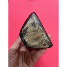 โหลดรูปภาพลงในเครื่องมือใช้ดูของ Gallery Thai Amulet Luang Pu Tim, Wat Lahan Rai, Resin Material 
Thai Amule
